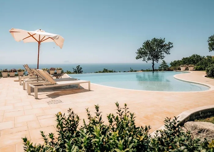 Casetta Nonna Lina - Charming House With Amazing Seaview And Private Pool Casa de Férias Ricadi