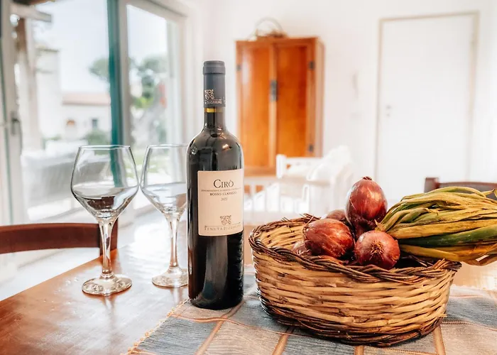 Casa de Férias Casetta Nonna Lina - Charming House With Amazing Seaview And Private Pool