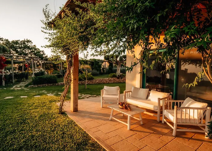 Casa de Férias Casetta Nonna Lina - Charming House With Amazing Seaview And Private Pool Ricadi