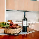 Casetta Nonna Lina - Charming House With Amazing Seaview And Private Pool * ريكادي