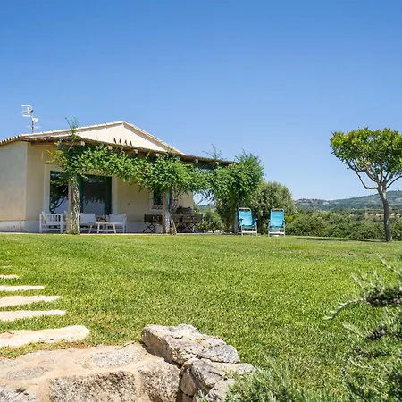 Casetta Nonna Lina - Charming House With Amazing Seaview And Private Pool Feriehus