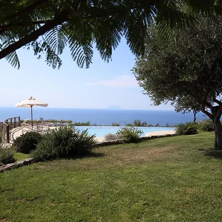 Casetta Nonna Lina - Charming House With Amazing Seaview And Private Pool * Ricadi