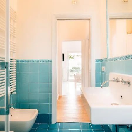 בית נופש Casetta Nonna Lina - Charming House With Amazing Seaview And Private Pool