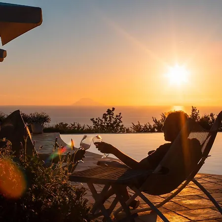 Сasa de vacaciones Capovillas - Nonna Lina - Charming House With Amazing Seaview And Private Pool