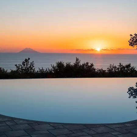Сasa de vacaciones Capovillas - Nonna Lina - Charming House With Amazing Seaview And Private Pool *
