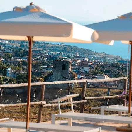 Capovillas - Nonna Lina - Charming House With Amazing Seaview And Private Pool Ricadi