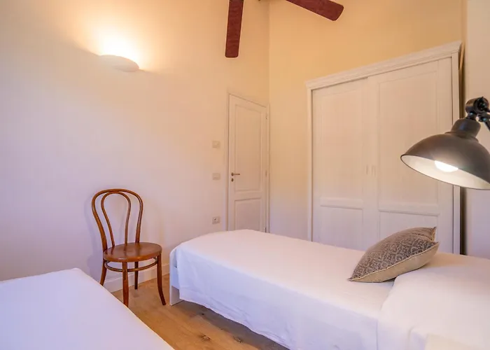 Casetta Nonna Lina - Charming House With Amazing Seaview And Private Pool בית נופש ריקאדי