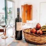 Дом отдыха Casetta Nonna Lina - Charming House With Amazing Seaview And Private Pool