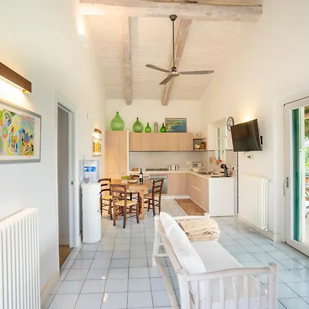 Casetta Nonna Lina - Charming House With Amazing Seaview And Private Pool * Ricadi