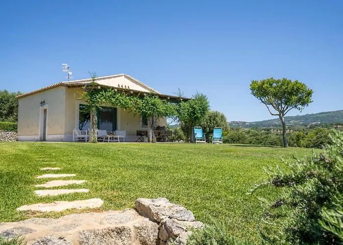 Casetta Nonna Lina - Charming House With Amazing Seaview And Private Pool 度假居