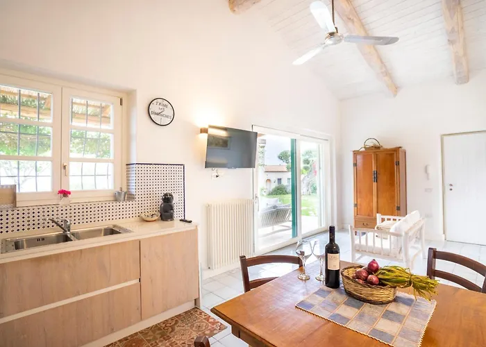 度假居 Casetta Nonna Lina - Charming House With Amazing Seaview And Private Pool