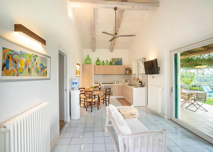 Casetta Nonna Lina - Charming House With Amazing Seaview And Private Pool * 里卡迪