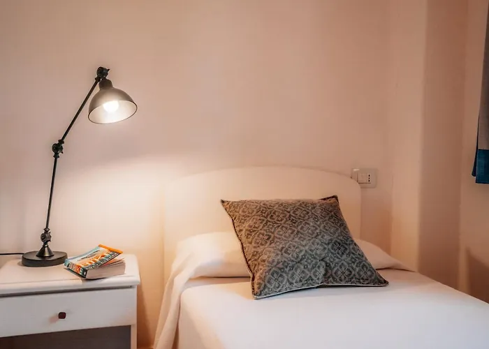 Casetta Nonna Lina - Charming House With Amazing Seaview And Private Pool 里卡迪